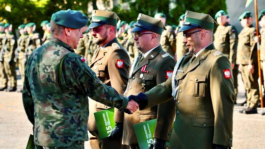 Gołdap: żołnierze awansowani, elewi gotowi do służby