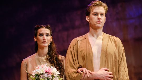 „Jak wam się podoba”. Elbląski teatr odpowiada na światowy fenomen