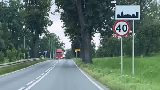 Kętrzyn: koniec z kontrowersyjnym ograniczeniem prędkości