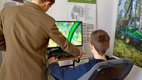 Leśna przygoda młodzieży z Ornety. Tak wyglądała nauka w praktyce