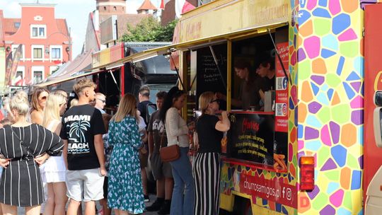 Pierwszy dzień wiosny w Braniewie ze smakami świata. Do miasta zawitają food trucki Pierwszy dzień wiosny w Braniewie ze smakami świata. Do miasta zawitają food trucki