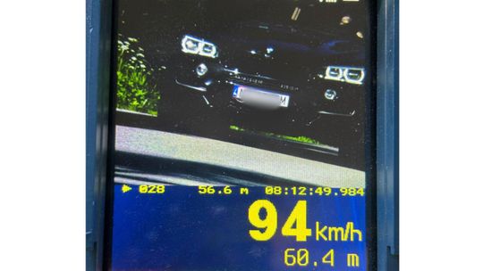 Policjanci zatrzymali pirata drogowego w BMW. Surowe konsekwencje dla kierowcy