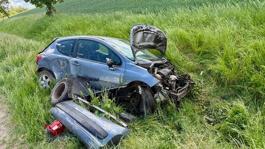 Sekundy od tragedii na trasie Kętrzyn – Bartoszyce. Groźny wypadek pod Gałwunami