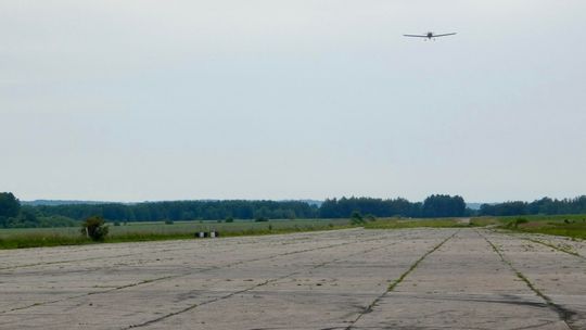 Sezonowe lotnisko w Ornecie? Jest projekt uchwały odrzucającej wniosek