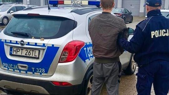 Włamali się do biura w Sępopolu. Chcieli ukraść gotówkę, wynieśli prawie wszystko