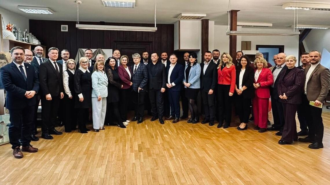 18 samorządów razem dla Zalewu Wiślanego. Nowy związek już działa