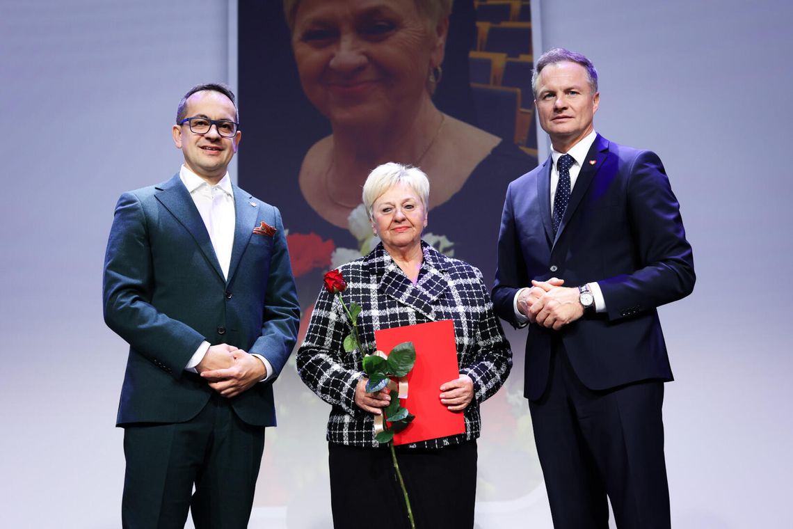 Dzień Pracownika Socjalnego: wyróżnienie dla liderki pomocy społecznej z Bartoszyc