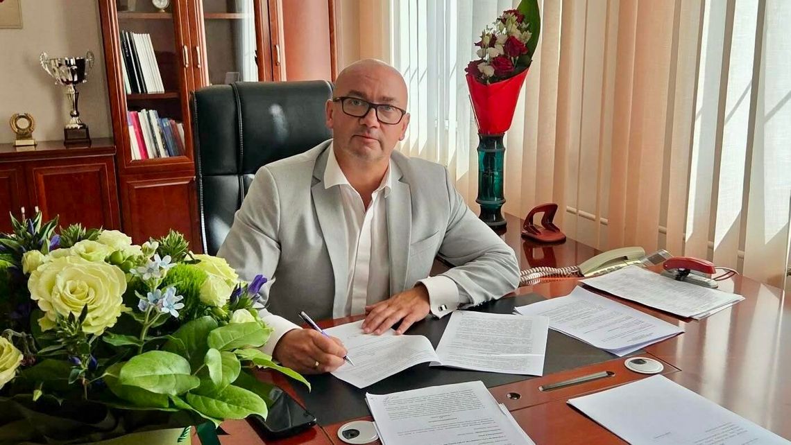 Karol Łasiński nowym wicestarostą lidzbarskim. Właśnie rozpoczął pracę Karol Łasiński nowym wicestarostą lidzbarskim. Właśnie rozpoczął pracę