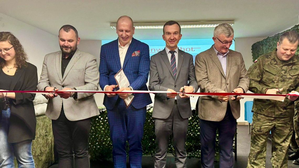 MON dofinansował, powiat otworzył. Wirtualna strzelnica w Lidzbarku Warmińskim MON dofinansował, powiat otworzył. Wirtualna strzelnica w Lidzbarku Warmińskim