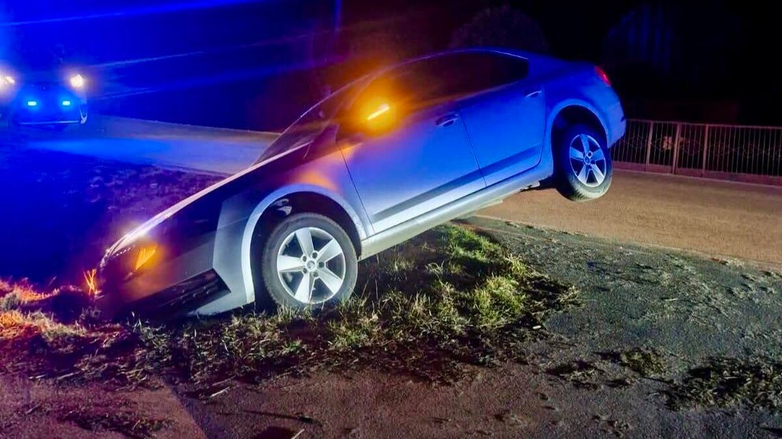 Sąd zabrał mu samochód. Za to, że miał ponad 2 promile i wjechał do rowu Sąd zabrał mu samochód. Za to, że miał ponad 2 promile i wjechał do rowu