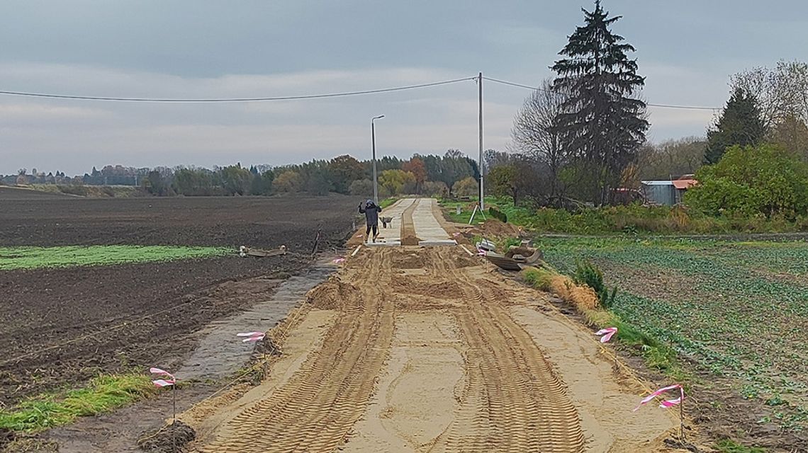 Smolanki z nową drogą. Trwa realizacja pierwszego etapu inwestycji