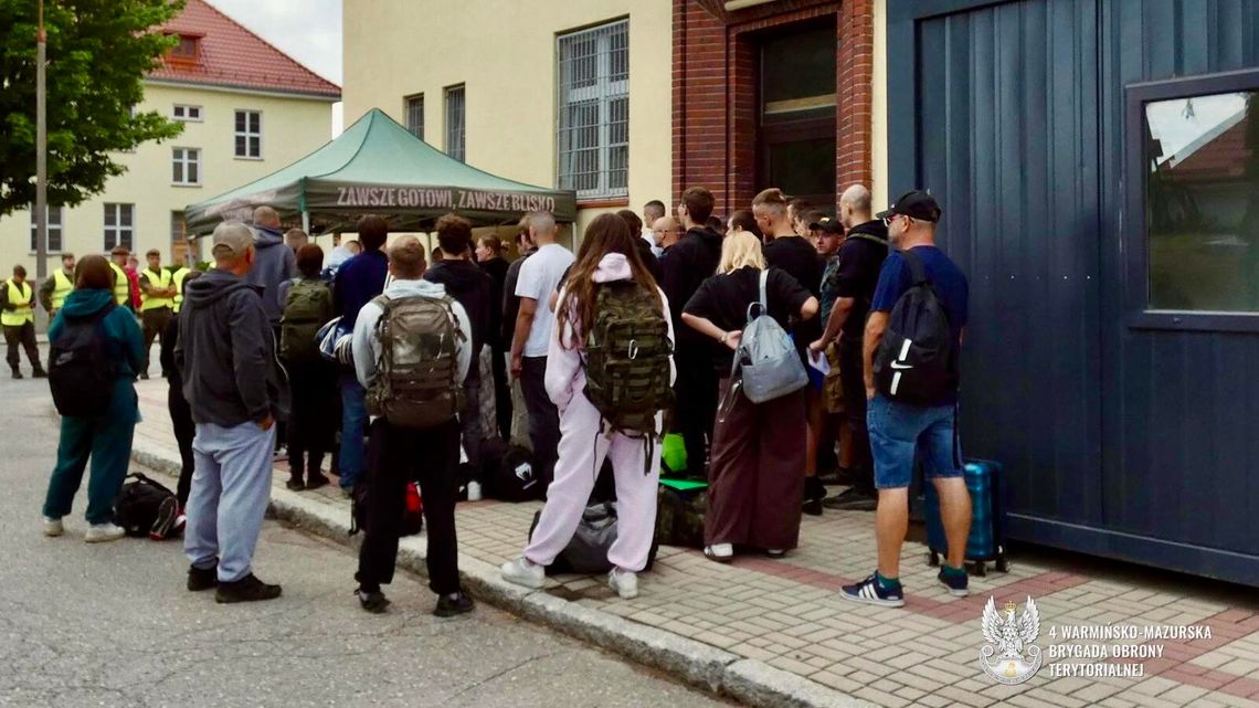W Braniewie ruszyły „Wakacje z WOT”. Ponad 180 ochotników rozpoczęło szkolenie W Braniewie ruszyły „Wakacje z WOT”. Ponad 180 ochotników rozpoczęło szkolenie