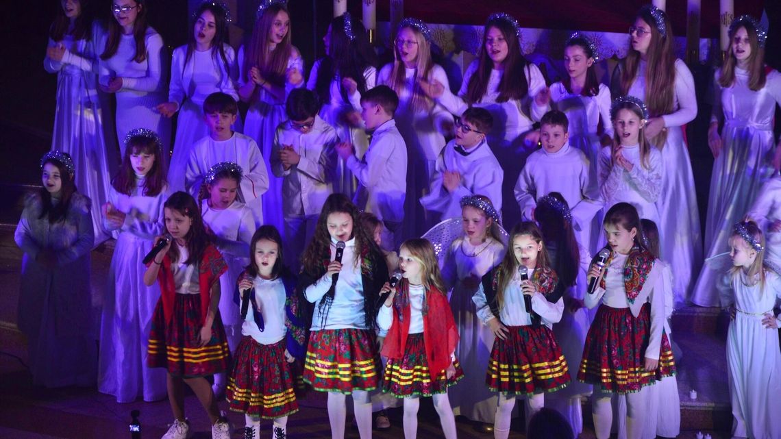 „Zaśpiewajmy razem Maryi i Jezusowi”. Kolędowanie w Gołdapi „Zaśpiewajmy razem Maryi i Jezusowi”. Kolędowanie w Gołdapi