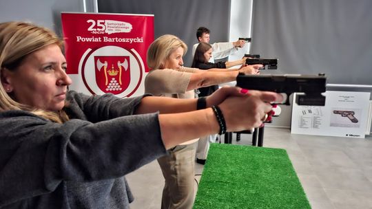 Zawody strzeleckie z okazji Dnia Edukacji Narodowej