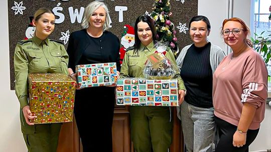 Paczki od funkcjonariuszy SG